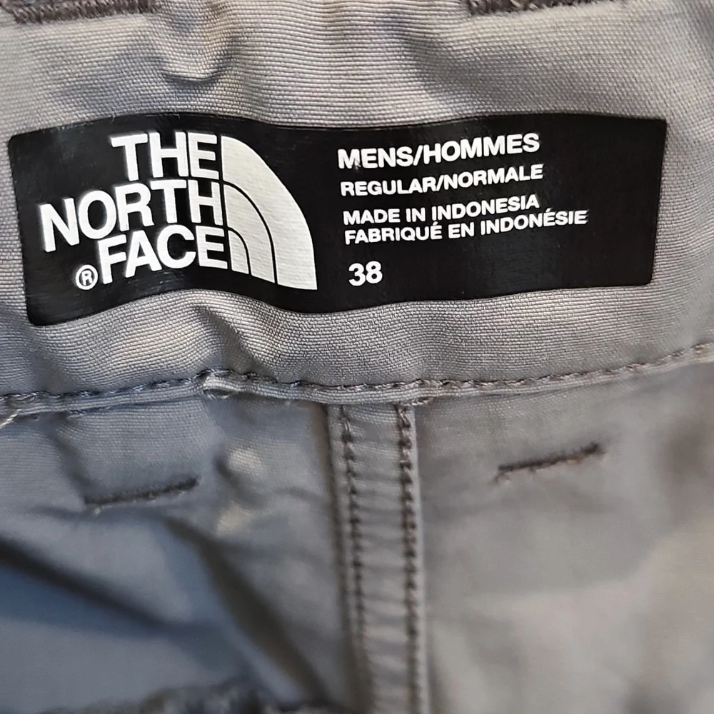 The North Face Men's Light Gray Pants